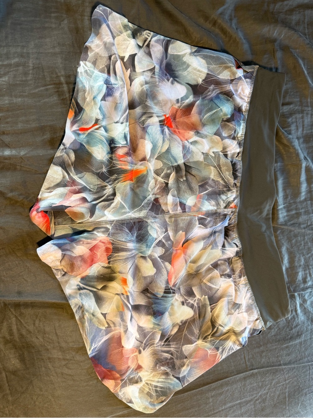 Lululemon Fast And Free Reflective High Rise Shorts - Picture 4 of 7